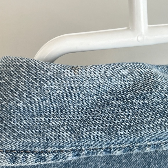 GAP Denim Chambray Button Up Shirt 100% Cotton Small Coastal Cowgirl - Picture 13 of 13